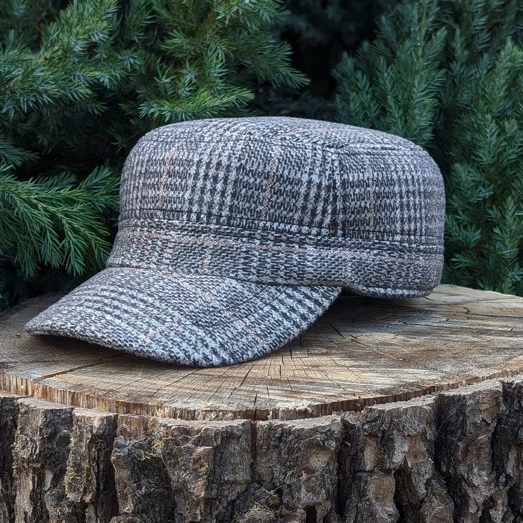 Cadet Cap in Tweed, Beige Plaid