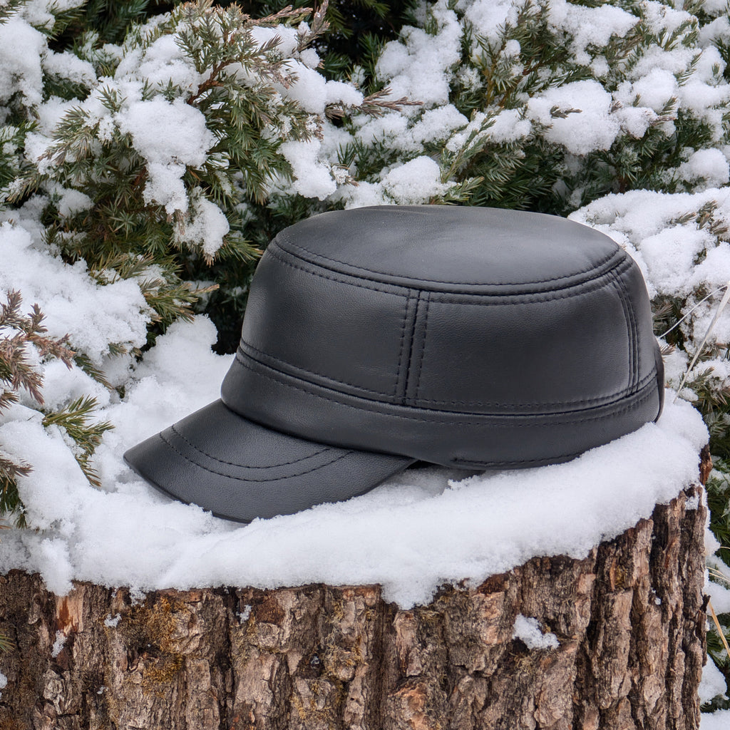 Cadet Cap in Genuine Leather, Black