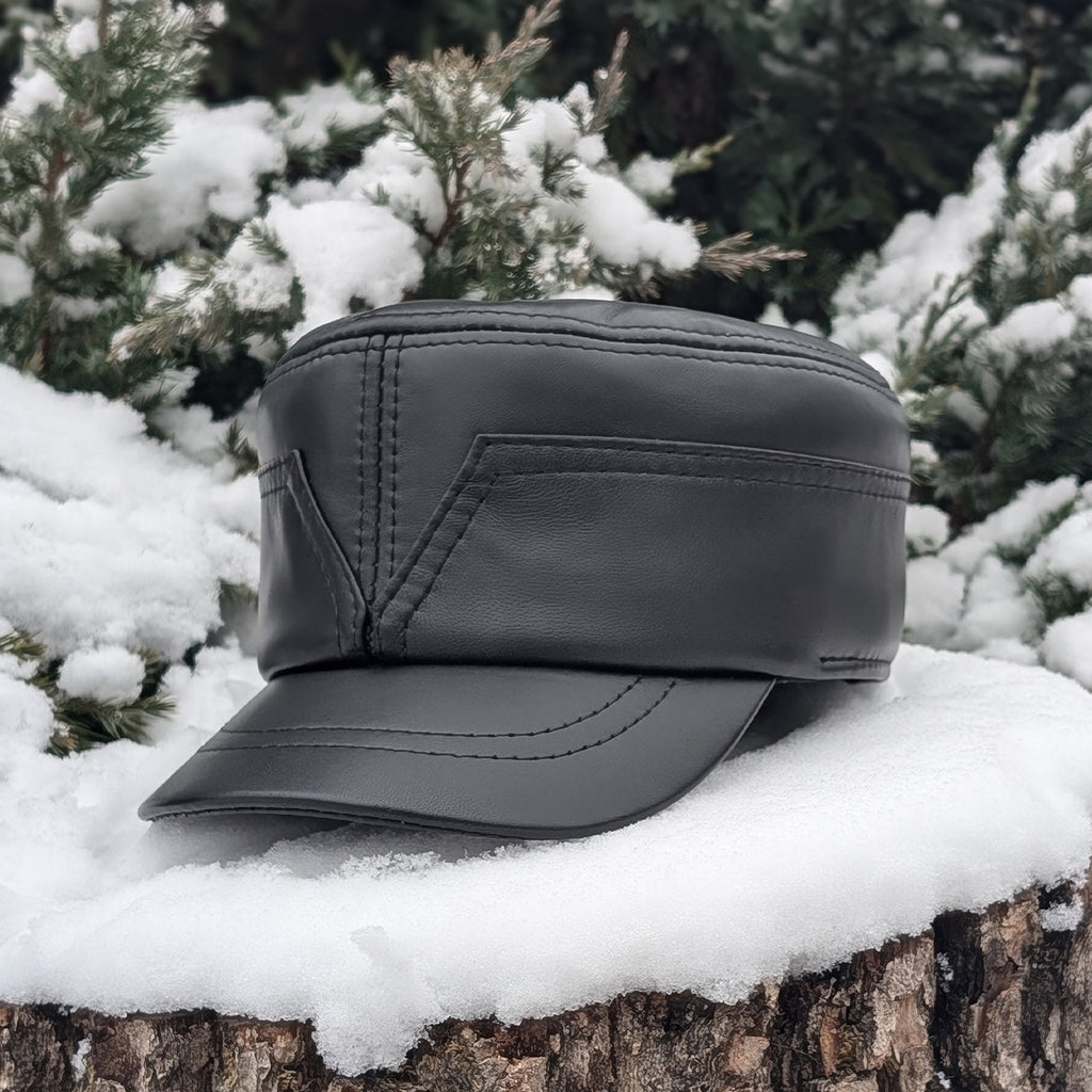Mazepynka Cap in Genuine Leather, Black