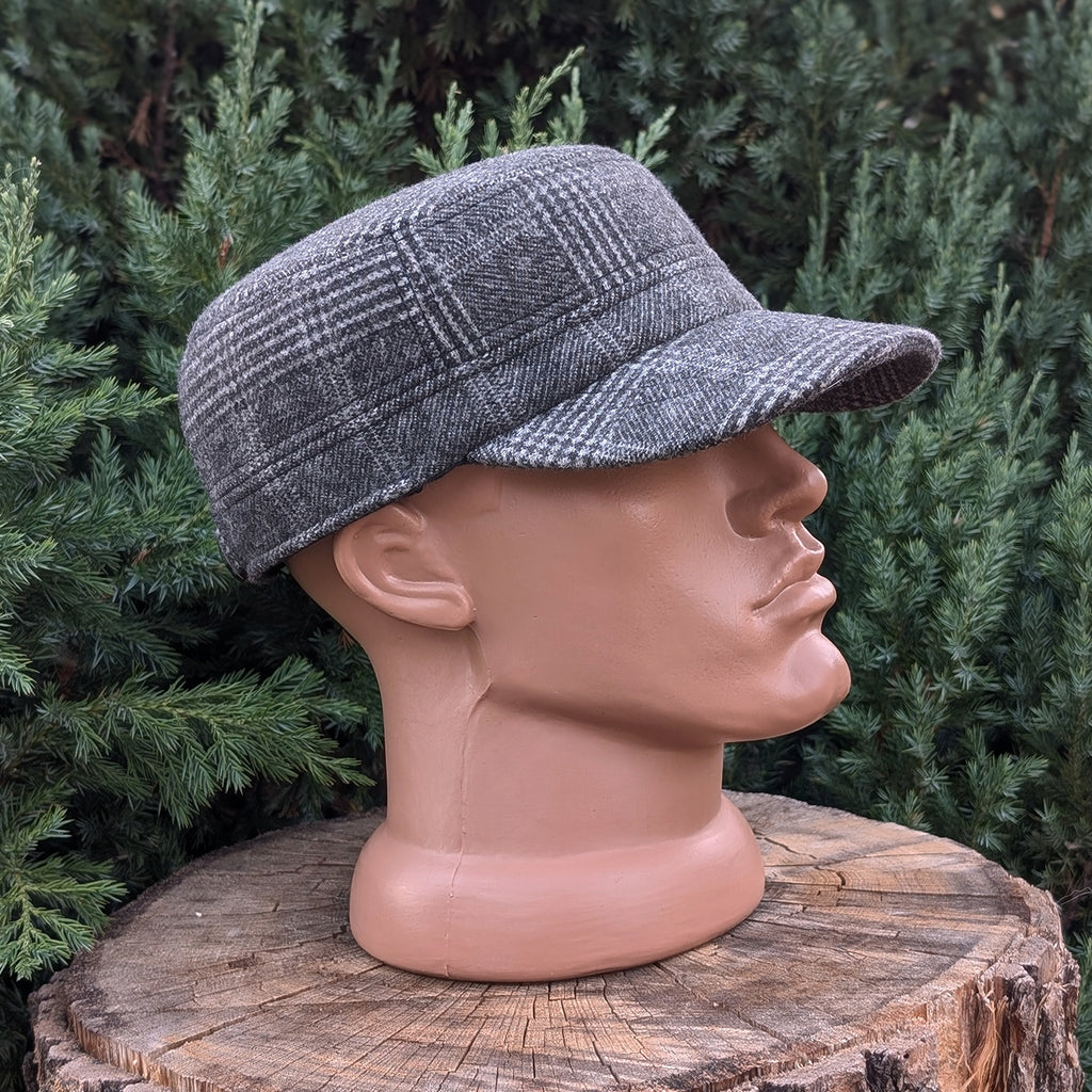 Cadet Cap in Tweed, Gray Plaid