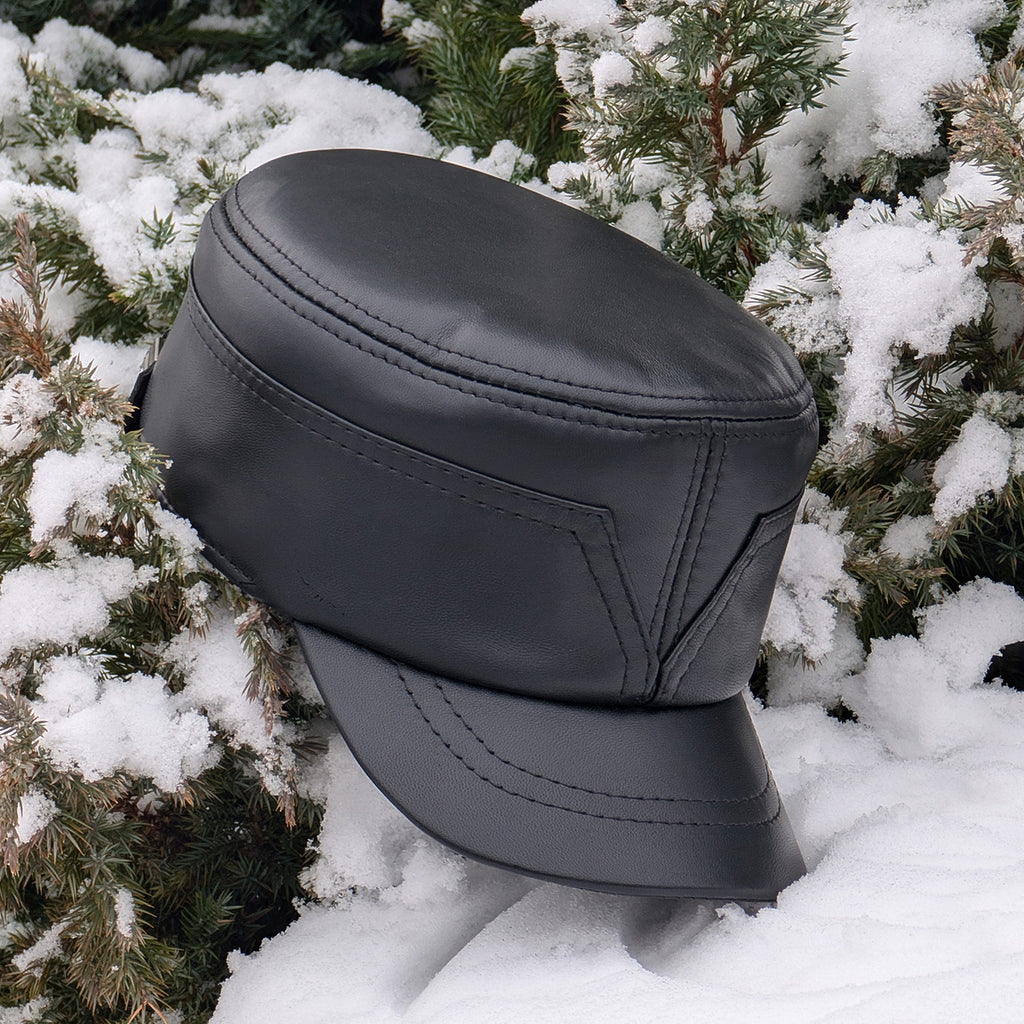 Mazepynka Cap in Genuine Leather, Black